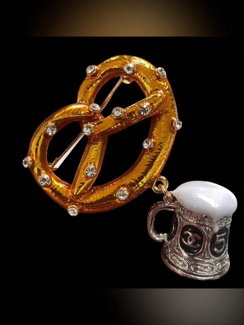 double C Paris Metiers D’Art Pretzel 🥨 Paris- Salzburg Fall Collection Brooch